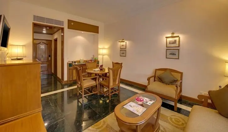 Executive Suite,Pool View-Complimentary twoway Airport transfer,Complimentary 2 hr use of Board Room