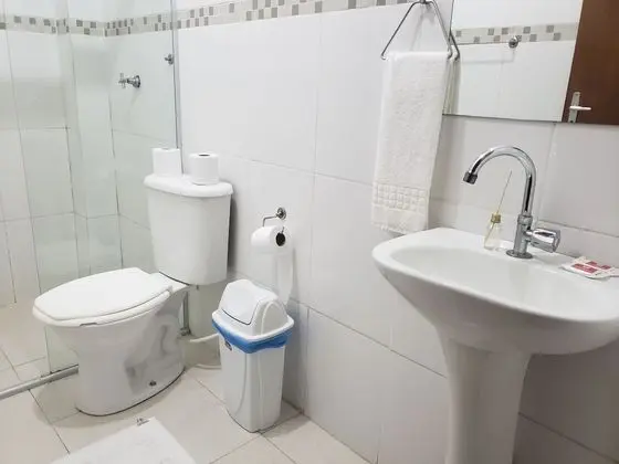 Quarto Casal + 1 beliche + 1 solteiro
