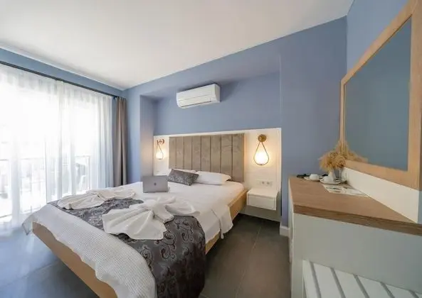 Krizantem, Bahçe Manzaralı, Balkonsuz