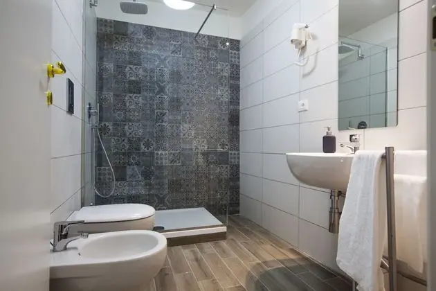 Deluxe Tek Büyük veya İki Ayrı Yataklı Oda