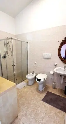 Tek Büyük Yataklı Oda, Özel Banyo