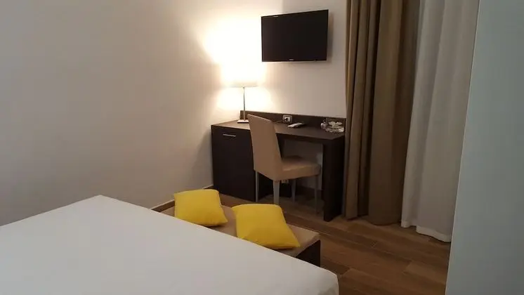 Tek Büyük Yataklı Oda, Özel Banyo (external)