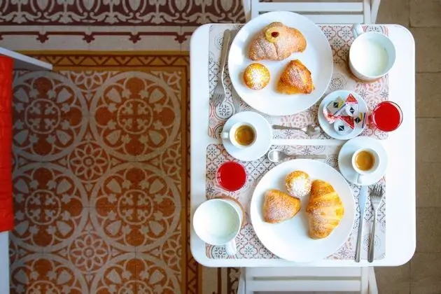 Comfort Tek Büyük Yataklı Oda