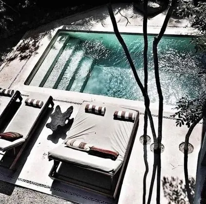 Luxury Ev