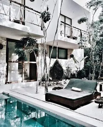 Luxury Ev