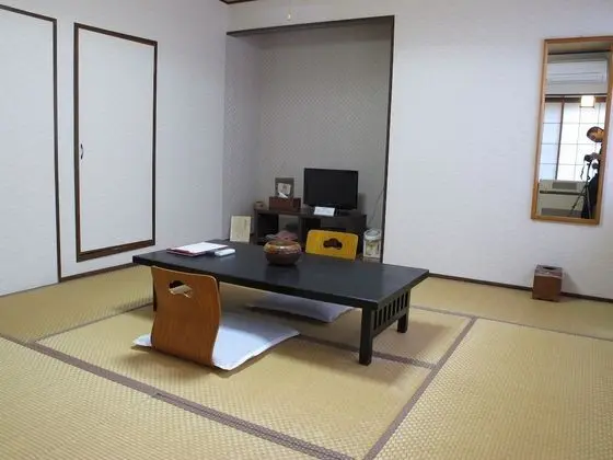 Economy Oda, Dağ Manzaralı (Japanese Style)