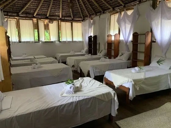 Ortak Ranzalı Oda, 1 Tek Kişilik Yatak