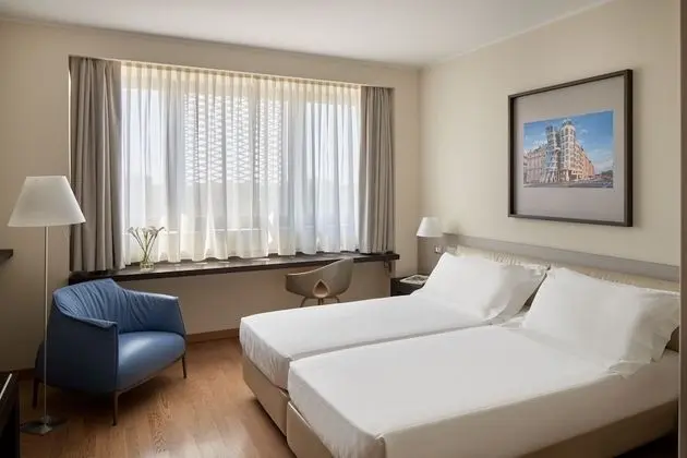 Superior Büyük Yataklı Tek Kişilik Oda