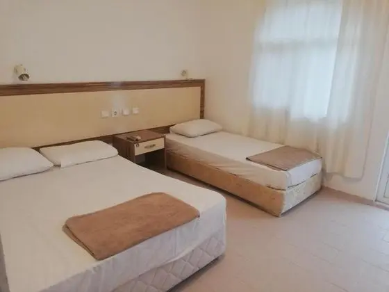 https://images.odamax.com/img/1024x768/odamax/image/upload/_NAL_BOUT_QUE_HOTEL_202604081917449_3_K_L_K_ODA.jpg