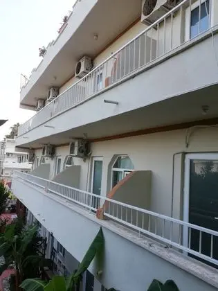 Family Üç Kişilik Oda
