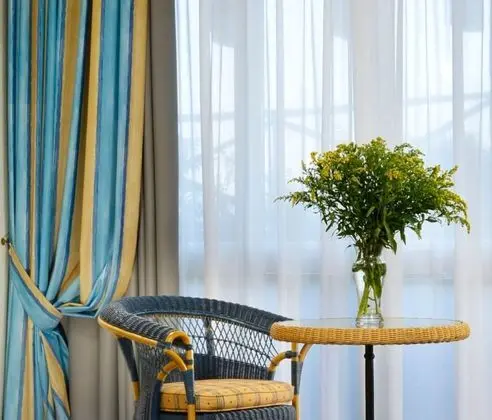 Superior Tek Büyük veya İki Ayrı Yataklı Oda, Bahçe Manzaralı