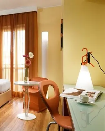 Superior Büyük Yataklı Tek Kişilik Oda, Şehir Manzaralı