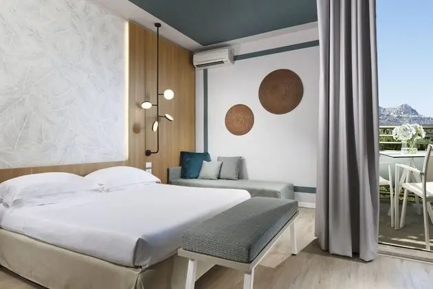 Premium Double Room in Hotel