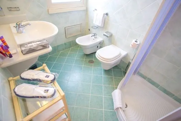 Premium Double Room in Hotel (2 Adults + 1 Child)