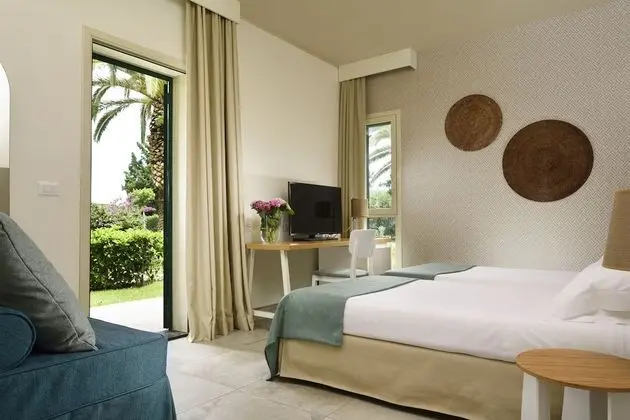 Superior Double Room in Villetta (2 Adults + 2 Children)
