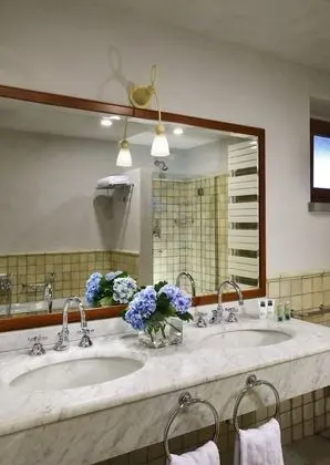 Executive Tek Büyük veya İki Ayrı Yataklı Oda