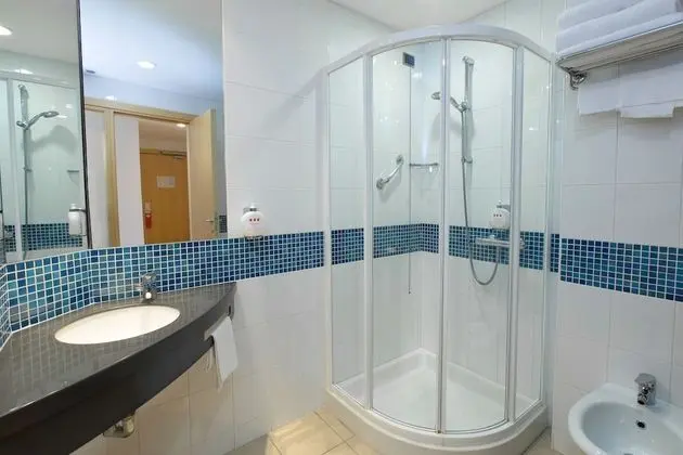 İki Ayrı Yataklı Oda