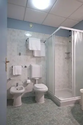 Classic Büyük Yataklı Tek Kişilik Oda