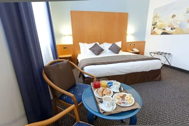 Junior Süit, 1 En Büyük (King) Boy Yatak