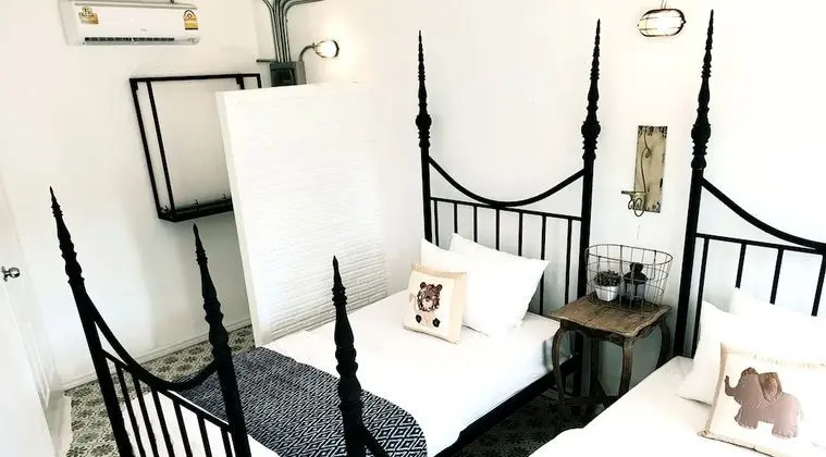 Studio Room
