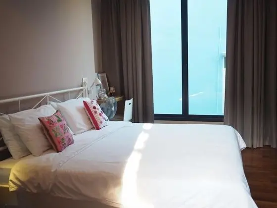 5 Bedrooms