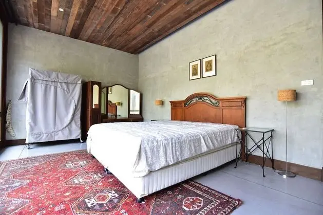 3 Bedrooms Villa