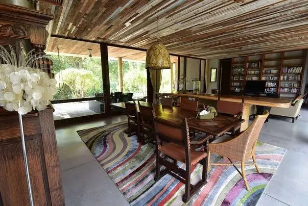 3 Bedrooms Villa
