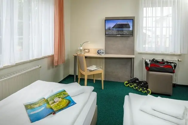 Comfort Tek Büyük veya İki Ayrı Yataklı Oda