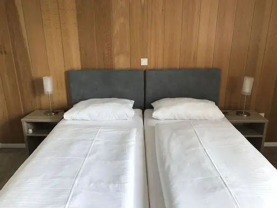 İki Ayrı Yataklı Oda