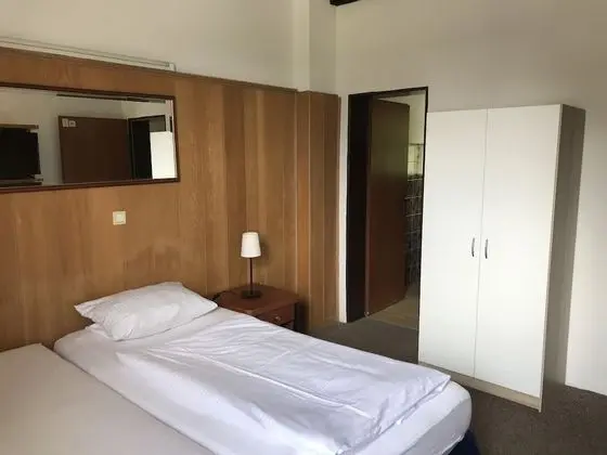 Tek Kişilik Oda