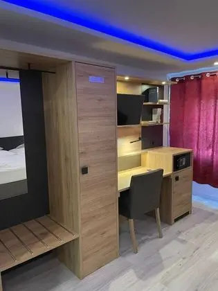 Basic Tek Büyük Yataklı Oda, 1 Çift Kişilik Yatak