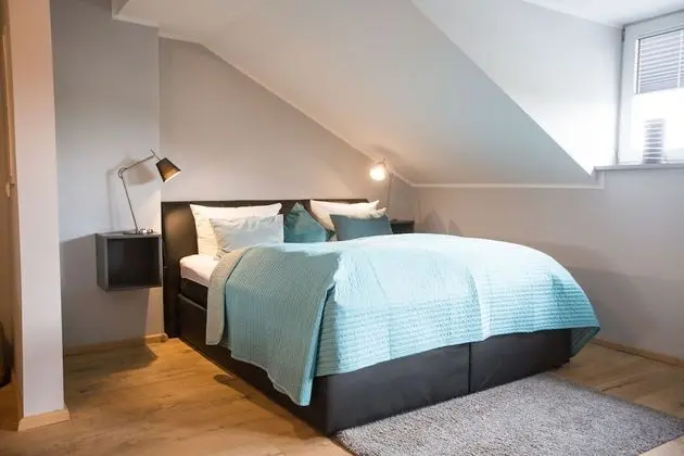 Comfort Tek Büyük Yataklı Oda