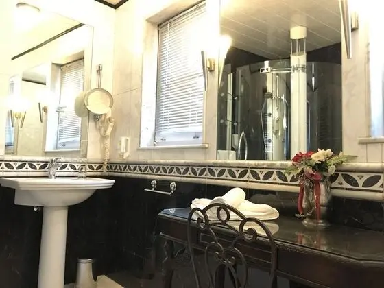 Tek Kişilik Oda, 1 Tek Kişilik Yatak, Sigara İçilmez