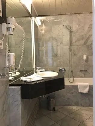 Tek Kişilik Oda, 1 Tek Kişilik Yatak, Sigara İçilmez