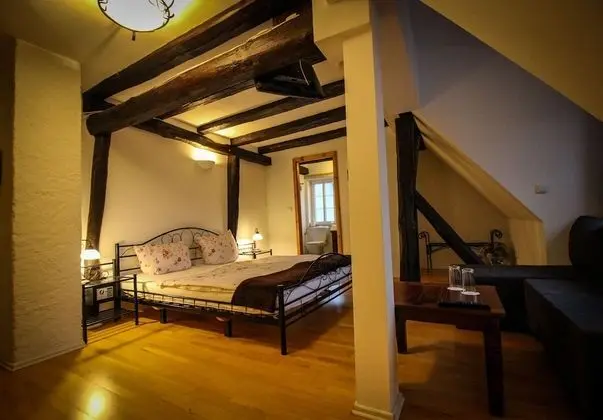 Classic Tek Büyük Yataklı Oda, 1 Büyük (Queen) Boy Yatak