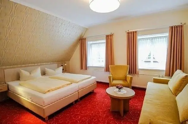 Tek Büyük Yataklı Oda