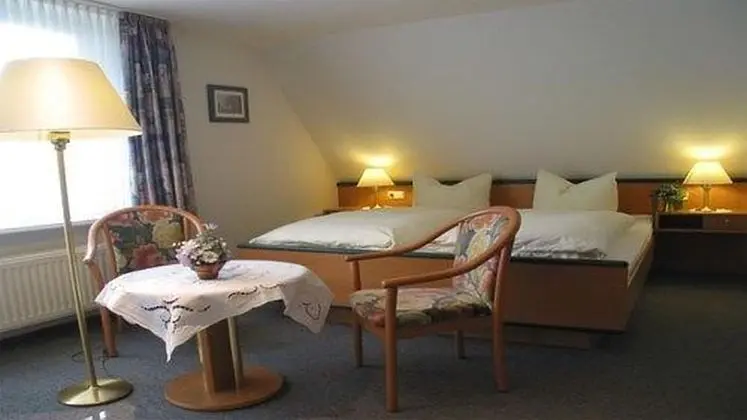 Tek Büyük Yataklı Oda (Guest house Double Room )