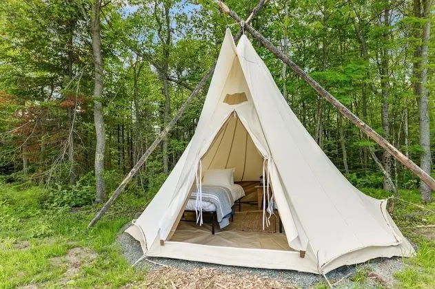 Stargazer with Kids Tent, Private Bathroom