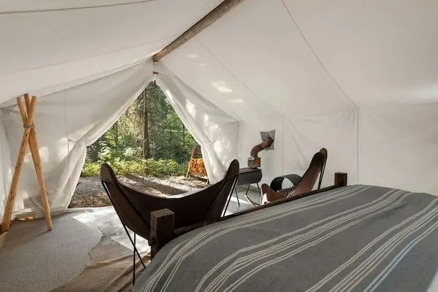 Safari Tent - Shared Bath