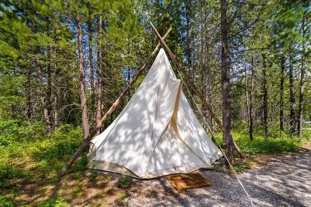 Suite with Kids Tent - Private Bathroom