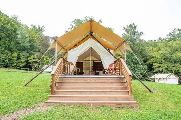Deluxe Tent - Private Bathroom