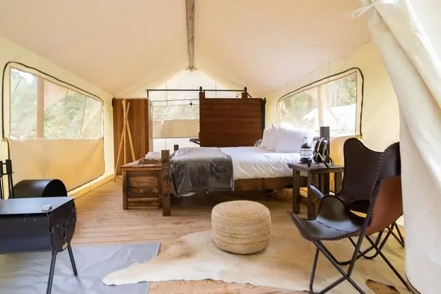 Deluxe Tent - Private Bathroom
