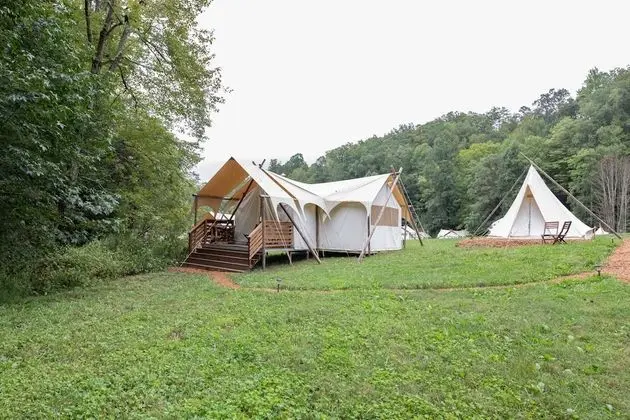 Suite with Kids Tent - Private Bathroom