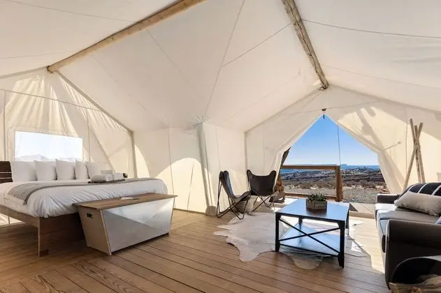 Suite Tent, Private Bathroom