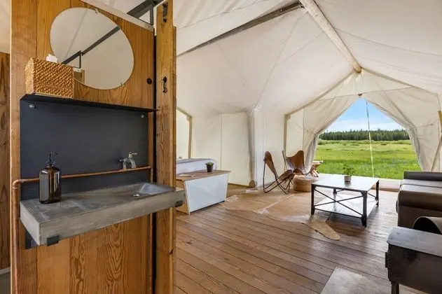 Suite with Kids Tent - Private Bath