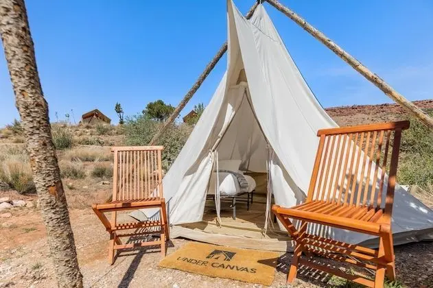 Deluxe with Kids Tent - Private Bath