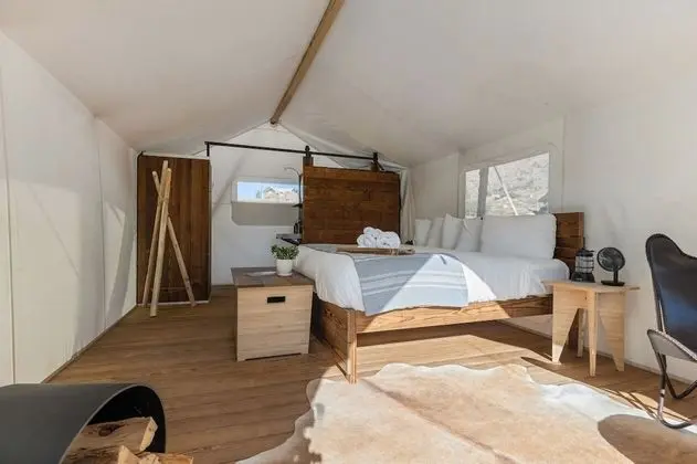 Deluxe Tent - Private Bath