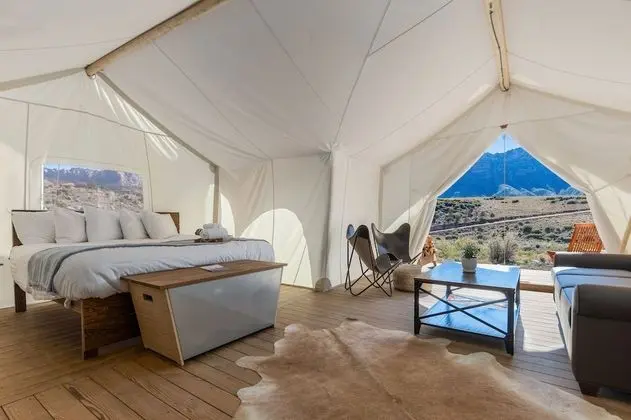 Suite Tent - Private Bath