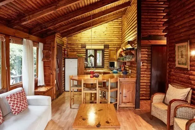 Middle Chalet