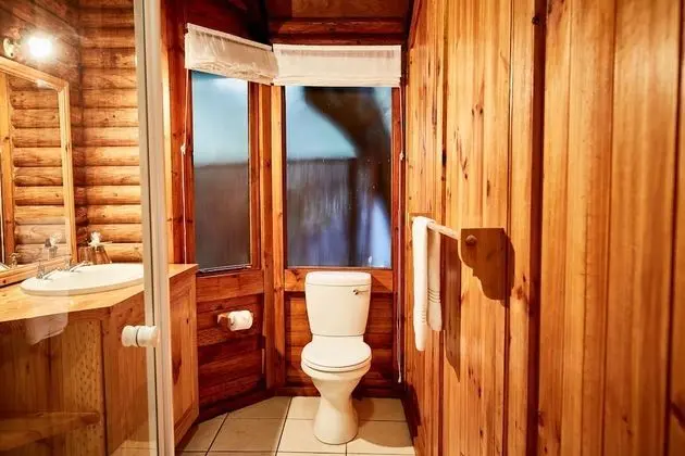 Middle Chalet